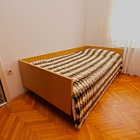 Rooms Milan 1370 Ровин Екстериор снимка