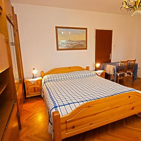 Rooms Milan 1370 Ровин Екстериор снимка